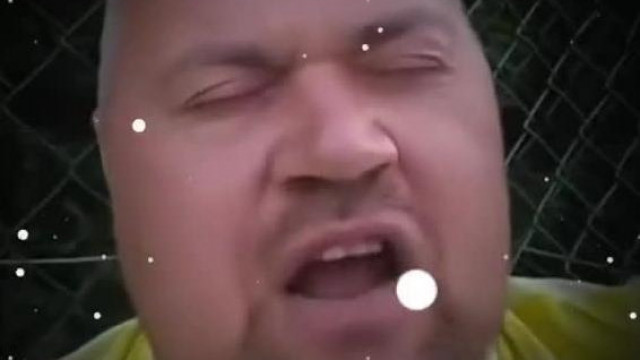 Mc Isti elismétel egy részletet Magyar Péter beszédéből a maga sajátos módján