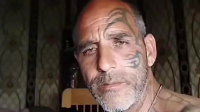 Üdvözlendő Hír - a fogatlan òpalyi horrorszörny Nàjk Zsòtot kirúgtàk a munkahelyéről