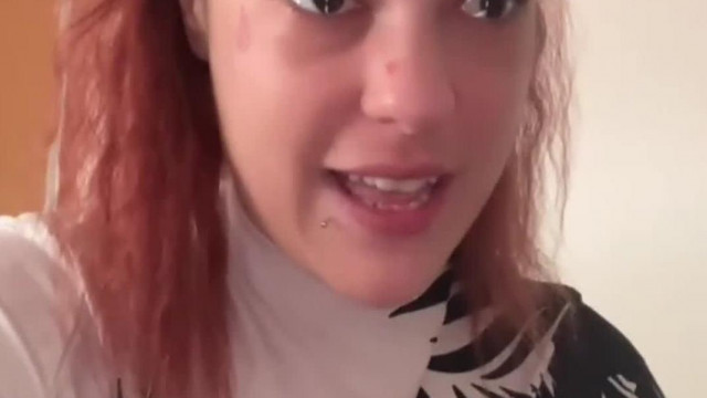 BadAngel Sírva összeomlik - hazug Kingalotyònak nem jönnek a pènzek a nézőktől ìgy befejezi a tikfost