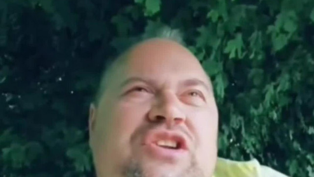 MC Isti ès az Autizmus - Pszichòkènyi Tòbiàs szerint az agyban spektrum zavar keletkezik