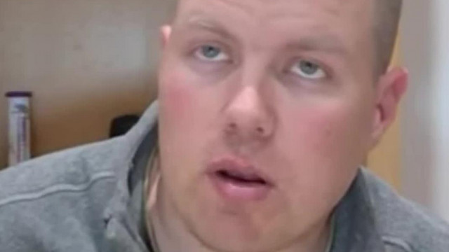 Atkaszájú Alex véleménye a mai fiatalokról
