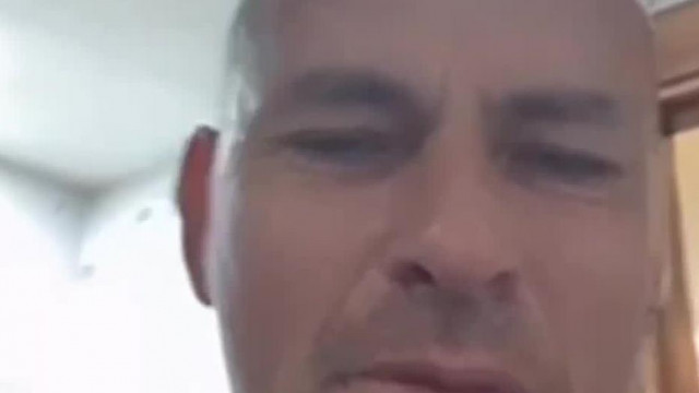 Csapba hugyozàs mesti mòdra - elfonnyadt fejű Sztívpatkàny màr a wc-t sem hasznàlja nagyon