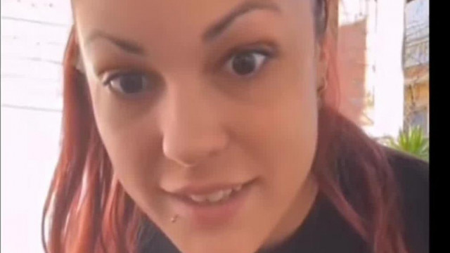 SkizoKinga vères bele - az utòbbi időben màr nincs szèklet csak vèr jön Bad Angel seggèből