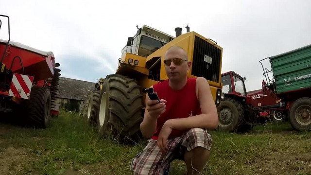 Buziboy újabb gázolajszagú videója gépekről, lóerőről és természetesen a Rába Steigerről - lopott videó