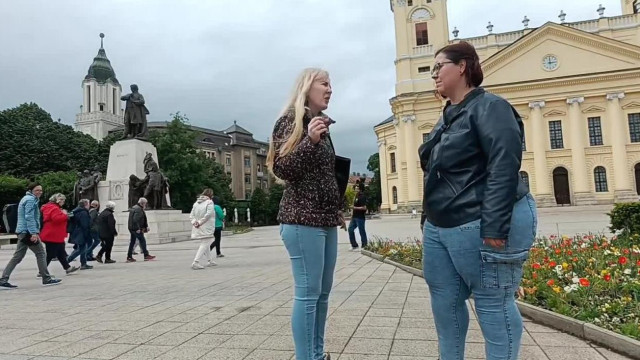 Bódi ézs Eriga 4. rész - Az árut a valagában rejtegető Bariadd egy dinnyeárussal randizgat, Diki nem éri el Antóniót