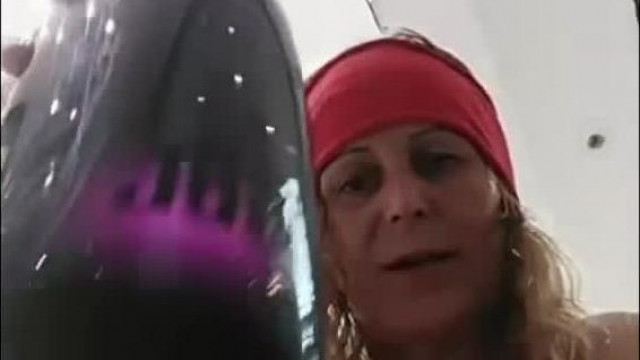 Egy Kedves Emlèk - Kaffka Mercitibi Horrortranyò JBL hangfal Kàlváriàja (règebbi live részlet)