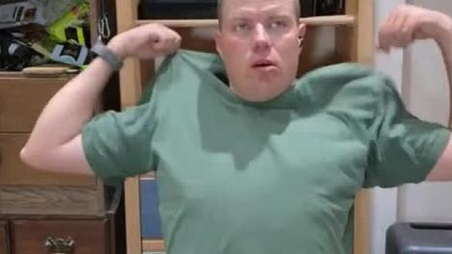 Szopólex egész hétvégi balhé után hírtelen embert ment live!