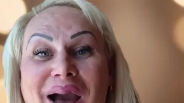 A horrortranyó kiakad azon hogy egy troll beirta neki hogy koldus