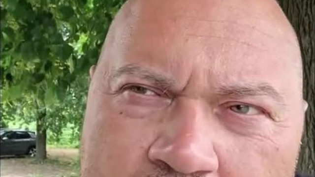 Megőszült, megfáradt Pista bácsi szerint ő nem hajléktalan hiszen tegnap is elköltött 40 ezret egy lakásra