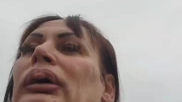 Csak Elköszönni  Jöttem