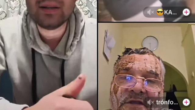 Tróger cigók megint alakítanak - Temus Vadász Gyula élőben kitörli seggét ami természetesen random szaros