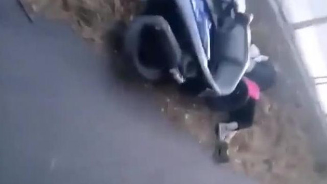 Kaffka Tibi magára húzta a cicarotyogót alvás közben hogy ne fázzon