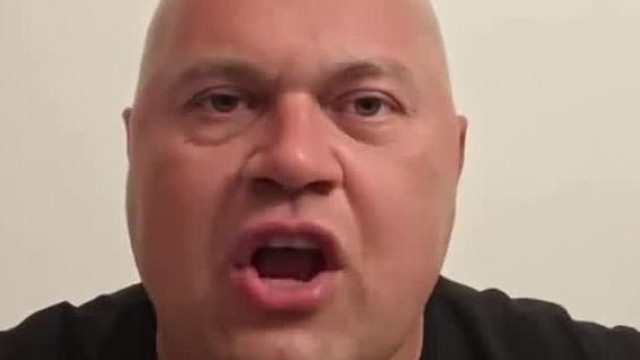 "FOCI! MIVAN VELED?"-MC Világbajnokság nem érti miért nézik az emberek a foci vb-t