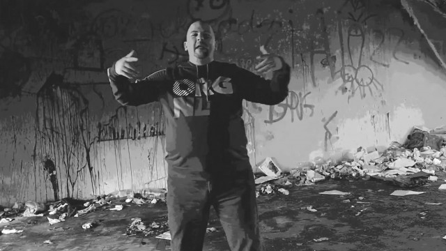 HSP Accoustic - El kell hogy engedj! [V3] HSP Ernő + Zoleex [Reloaded Official Video]
