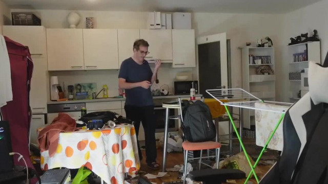 Padre es a TrashVOD (retro)