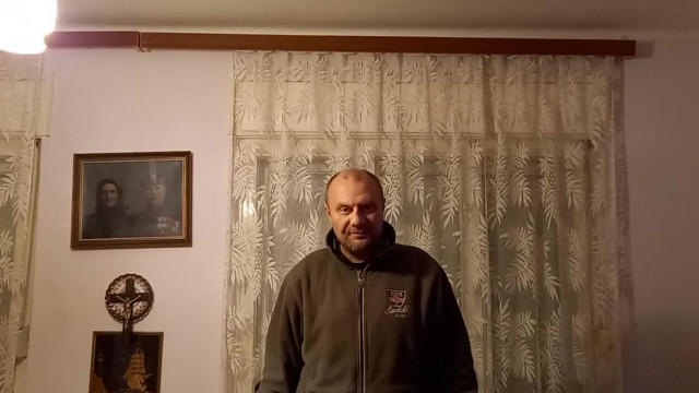 aki Egri Ecetes Ulahut Béla： Elég volt!!!Eddig tűrtünk!Stop Háború legyen béke!
