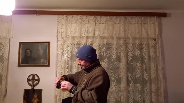 aki Egri Ecetes Ulahut Béla： Halott szállítónak nem menj