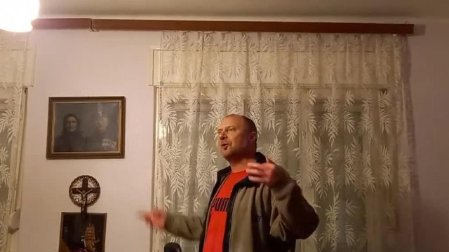 aki Egri Ecetes Ulahut Béla： Véleményem a Divatról +16 !
