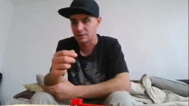 Ádám mobil Évivel viszálykodós, gyógyszerezős,  sírós live 2019.01.09.