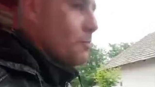 Ádám Mobil： Németbe Már Áram Sincs