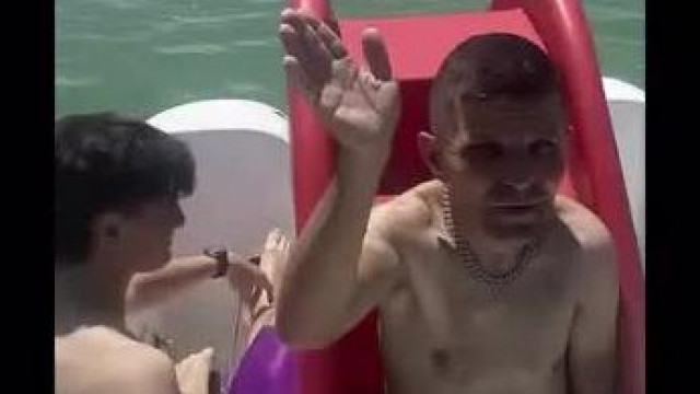 Fèlmeztelen Kobold Horror - gnòm goblin somorai sanyika jòkedvűen èlvezi a nyarat a felszopòival