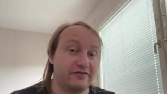 Nyilas János mentegetőzik, minden oda nem illő kommentet, kritikát töröl. + Politikai felszopkodás