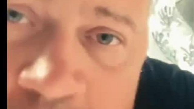 ÖSSZEOMLIK A VAJAZÒKÉSES DÖMPICÚR - a kòreai csàvò kèpèbe szerelmes pistike szerelmi bànataban nyavajog Emesènek