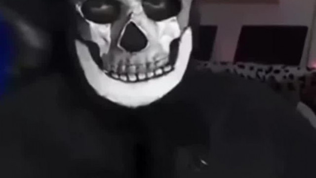 Szellemur miutan komolyan veszi a meme YTP type "vagasomat" rola es kiakadXDDD