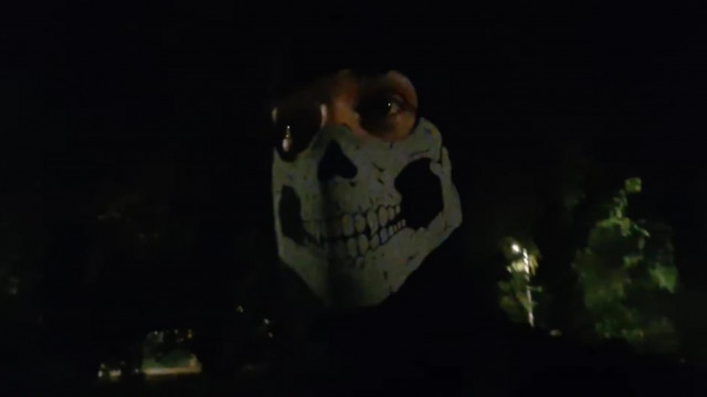 HumbákGuszta próbálja menti a "menthetőt" gyors live-ban, mert belátta, hogy trash