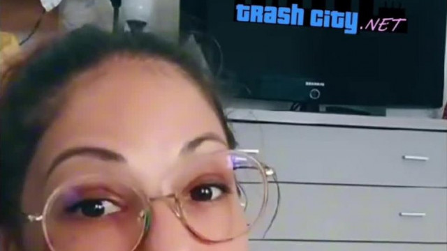 Kinga szerint a Nők többsège azèrt nem boldog mert olyan f*szba ültek bele amiben nem boldogak