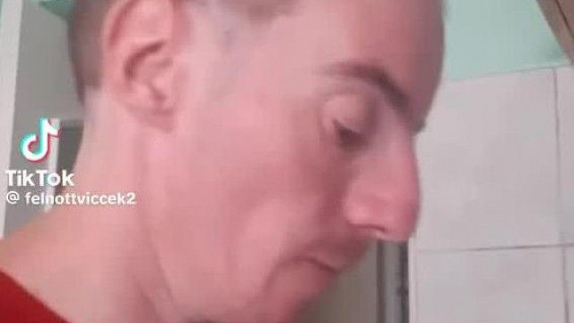 Gál Szabszi rendesen megpakolja a "bőröndöt"