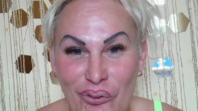 Privat Szabika megint a magyar trolloknak uzen