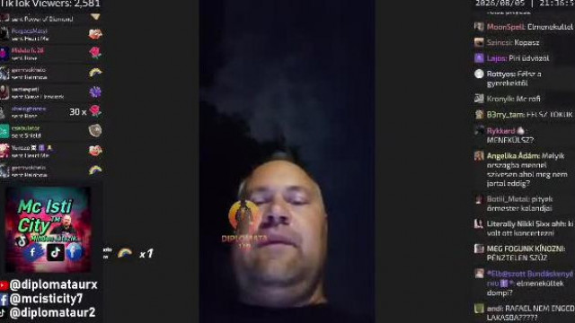 Koldus Istvánt Varsóba roncsolja meg a Szelim által felbérelt THEWEEKND, majd enyhe szájzár és halálos fenyegetés