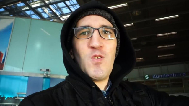 25  AZ ELSŐ BERLINI MUNKAHELYEM!   SoDI vlogja S01E19   Munkakeresés Németországban