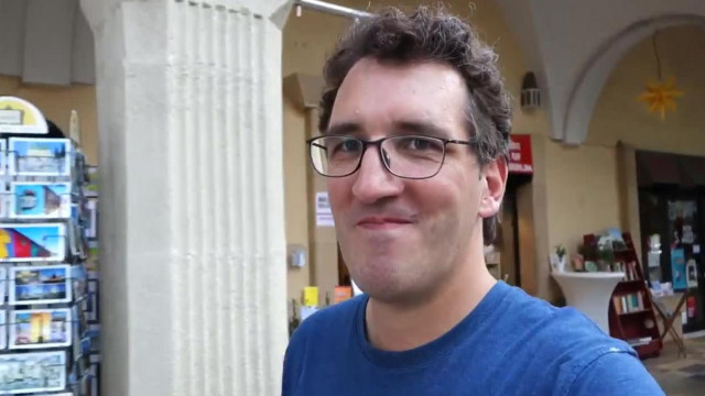 57  A BERLINI FAL FELETT DRÓNOZTAM!   SoDI vlogja S02E32   Röviden a magyar IT oktatásról