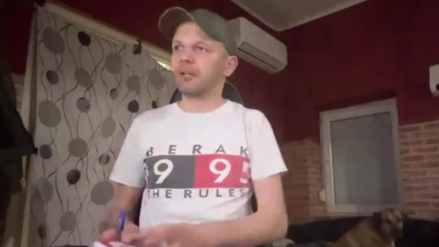 Koldus Herbert: ,,Metszőfogakkal harapsz? Hány éves vagy te?"
