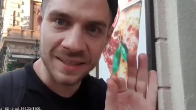 Zalánunk csatakrészegen háborog a pizzással