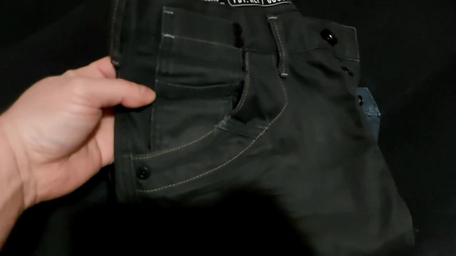 MC Isti   Vannak itthon cuccaim !!!