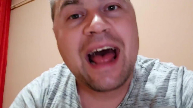 MC ISTI hamburgert zabál vacsorára (2020 12.17.)