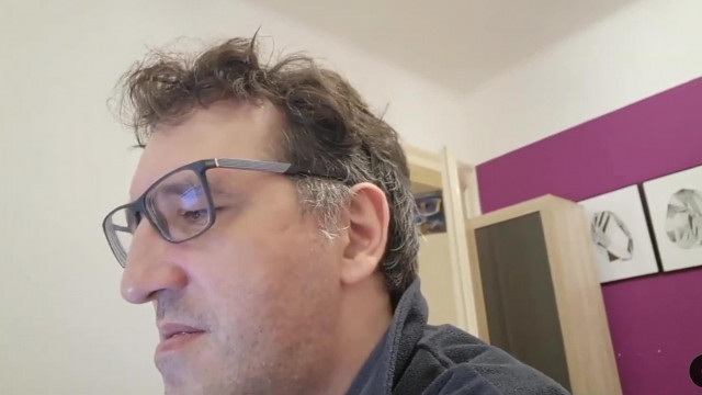 99% Endre (Sodit telefonon oltogatják)