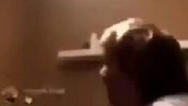 Kivel voltál? A Síposékkal drogoztál - Anya lánya verekedés élőben - Dzsennuska (Teljes videó)