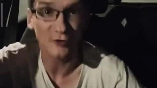 30 kilós hülyegyerek az autóban gyűlölködik - ,,Szemetet tettek az asszonyomra!'' (1.rész)