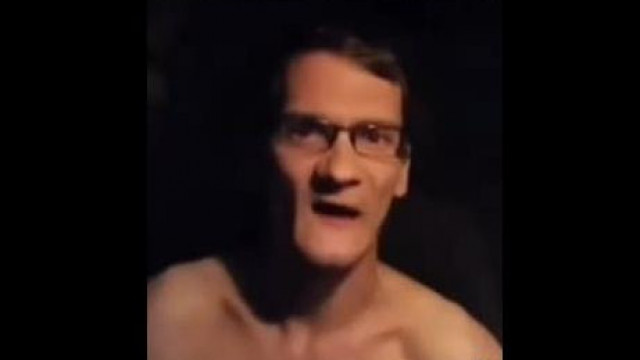 A fogatlan Pityesz gyűlölködik