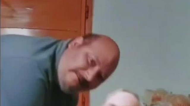 Gyulus MC Istit fürdeti - De jó nyakad van!