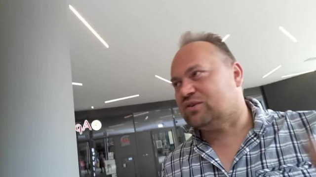 MC Pistike - Nincs móbilnet em nem tudok live ot indítani töltsé tek fel a kártyám at ha akar tók live okat 2023.07.23
