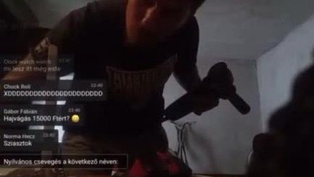 Trutyi liveban flexel (szó szerint)