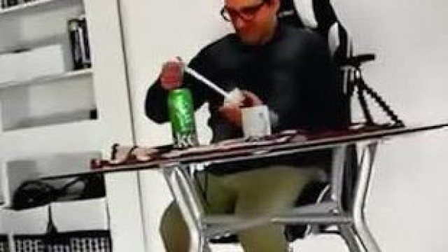 Sodi nem ismeri fel a wc kefét: ,,ez mosogatáshoz kell szerintem''