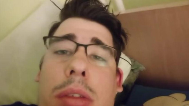 Jenes Patrik 21 órás live: Nekem csak 620 ezer forintom van! Kipótoltok 10 ezer forinttal