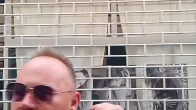 MC Pityuka - Keresem a ruhabolt ót ,min den szana szét van firkál va (lá tam őreg aszónyt ,meg szar ós segű pali kat)