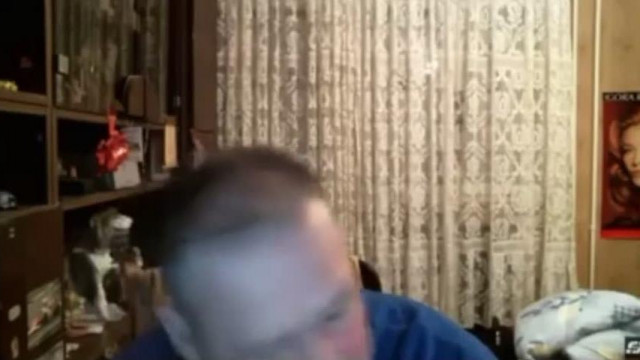 Sada vlog homoszexuális élettársa megkérdezi tőle hogy kér-e virslit